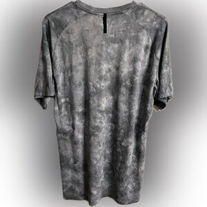 Lululemon Always Agile Short Sleeve Size Medium